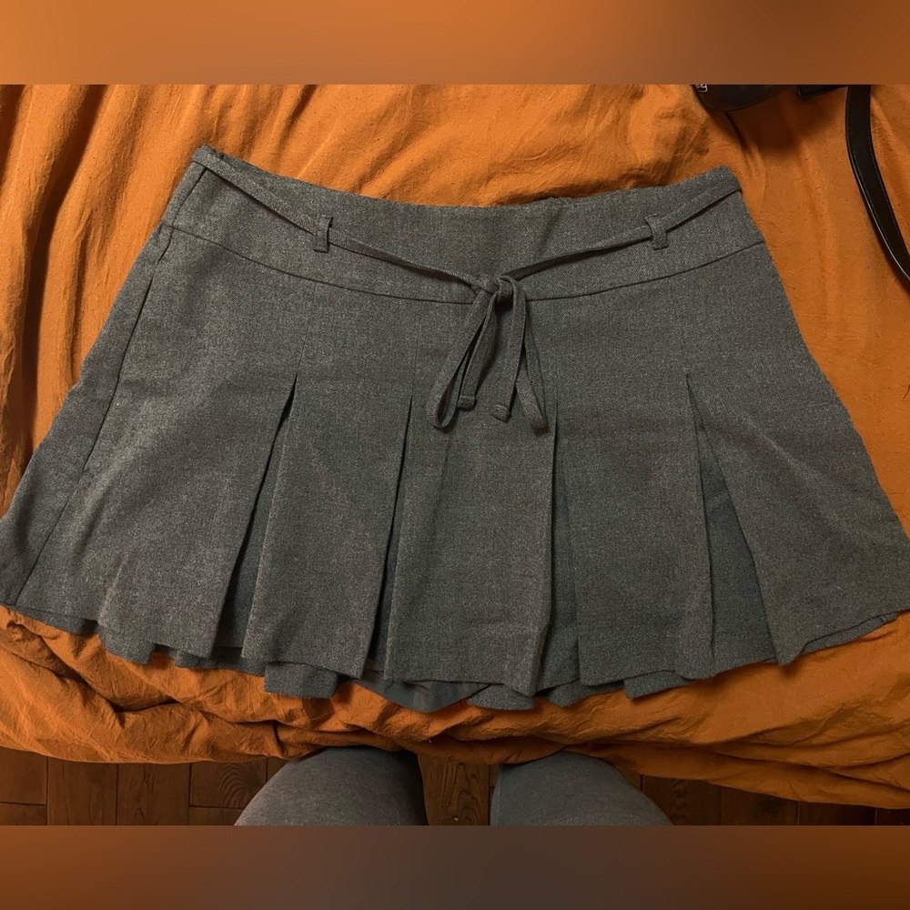 Hollister Gray Mini Skirt